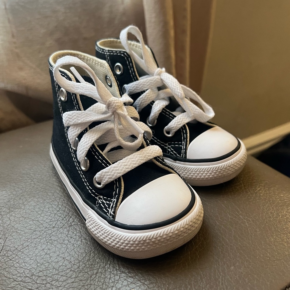 Converse All Star Sneakers